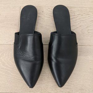 Vince 'Nadette' Pointed Leather Mule